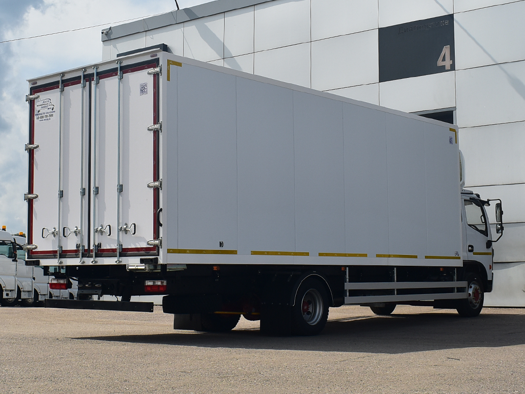 Изотермический фургон DongFeng C120L